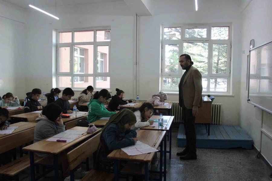 Tügva’nın ‘kitap Kurdu’ Yarışmasına Eskişehir’den Rekor Katılım