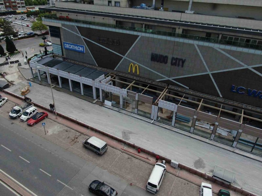 Kayseripark’ın Kaçak İnşaatında Şok: Yangın Çıkışlarını Kapatmışlar