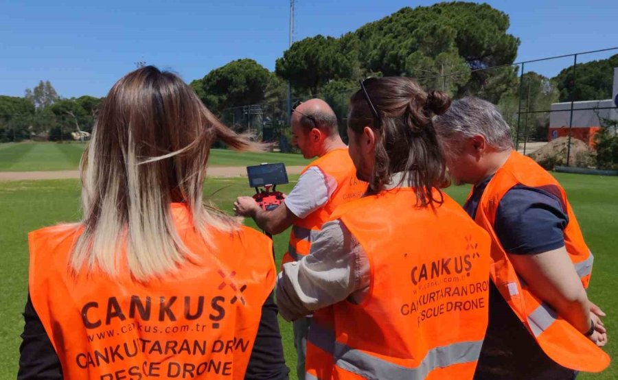 Antalya’da Sahillerinde Kadın Dron Pilotları Hayat Kurtaracak