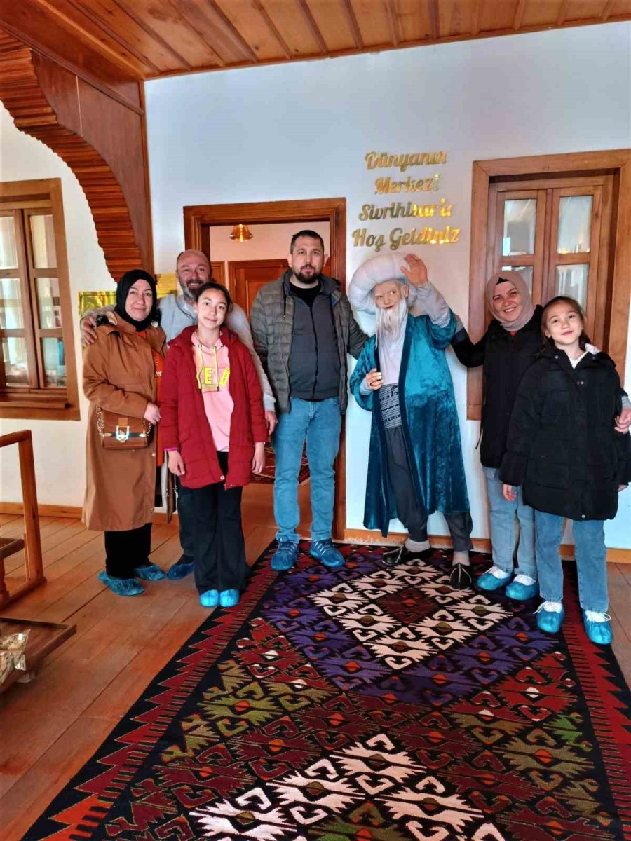 Yerli Turistlerin Tercihi Sivrihisar Oldu