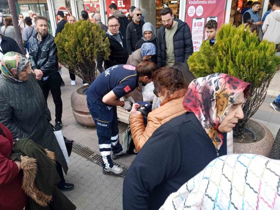 Kalabalıkta Çocuğunu Kaybeden Anneler Gözyaşları İçinde Kaldı