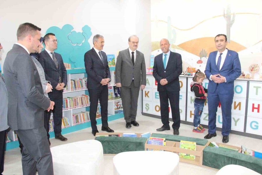 Karaman’da Bebek Ve Çocuk Kütüphanesi Açıldı