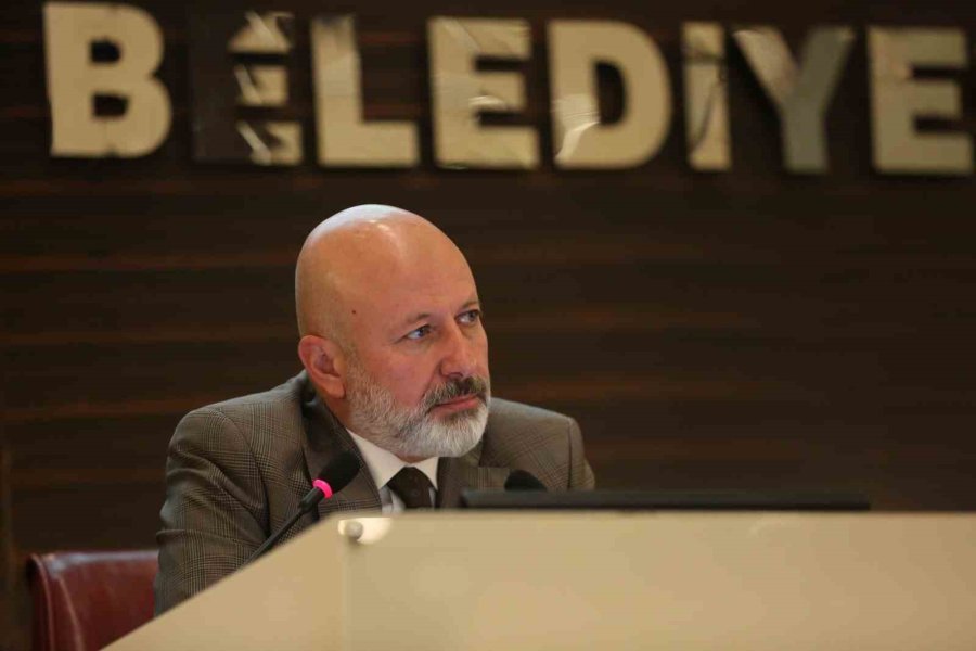 Başkan Çolakbayrakdar’dan Kadınlara Müjde