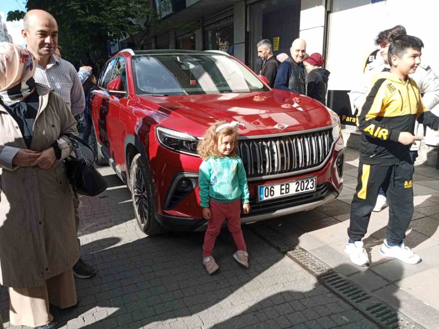 Togg Eskişehir’de İlgi Odağı Olmaya Devam Ediyor