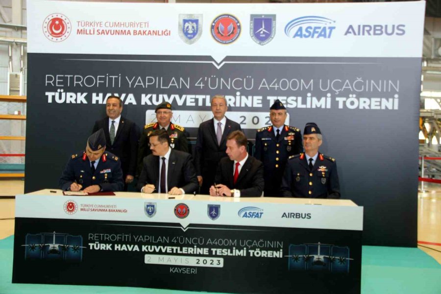 Bakan Akar: "en Kısa Zamanda Milli Denizaltımızı Denizlerimizde, Milli Muharip Uçağımızı Semalarımızda Göreceğiz"