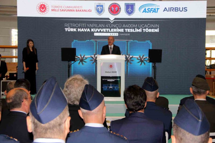 Bakan Akar: "en Kısa Zamanda Milli Denizaltımızı Denizlerimizde, Milli Muharip Uçağımızı Semalarımızda Göreceğiz"