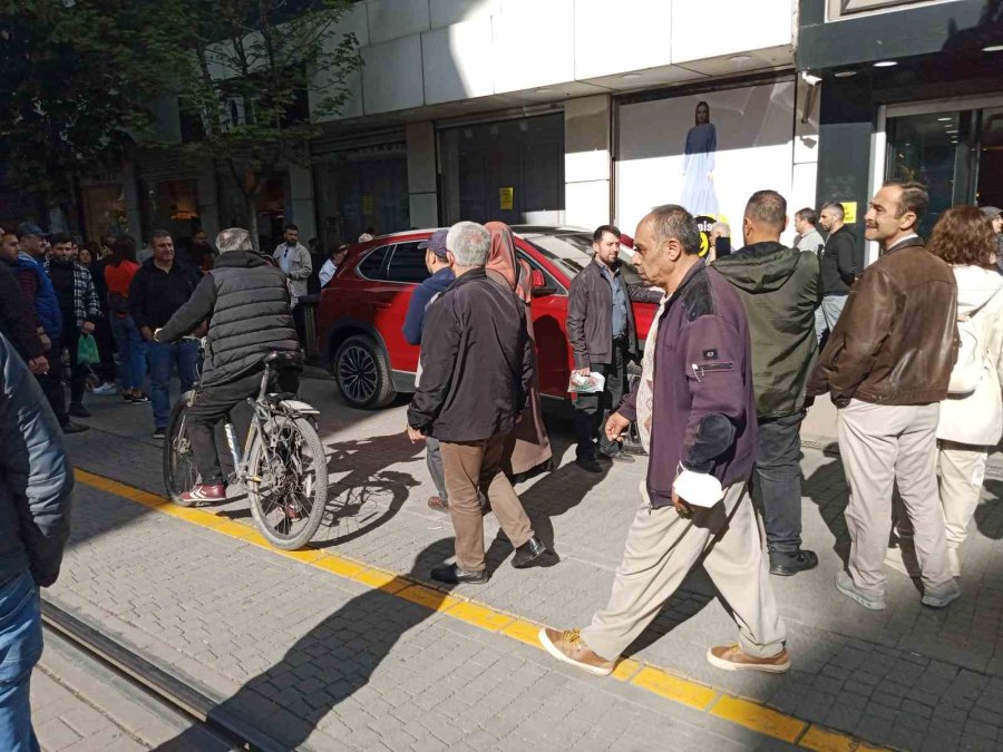 Togg Eskişehir’de İlgi Odağı Olmaya Devam Ediyor