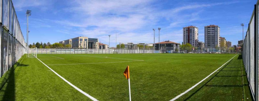 Başkan Büyükkılıç’tan Amatör Spora 16 Milyon Tl’lik Dev Hizmet