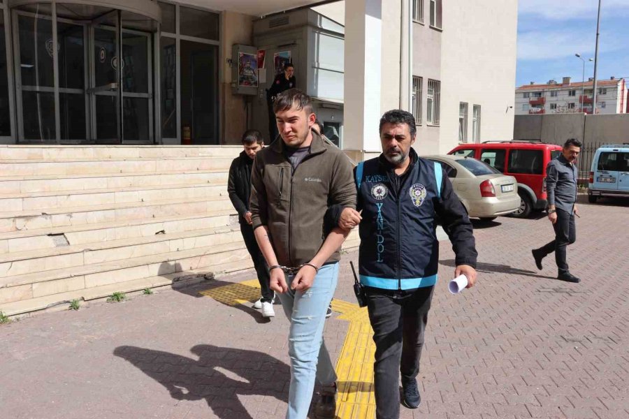 "oyun Konsolu Satıyoruz" Diyerek 260 Bin Tl Dolandırdılar