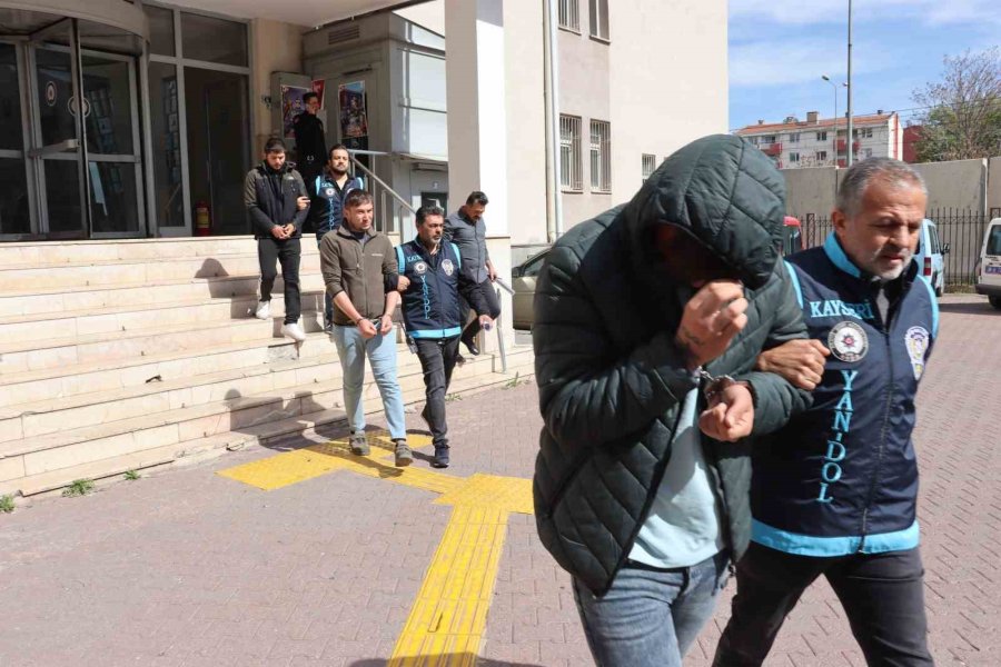 "oyun Konsolu Satıyoruz" Diyerek 260 Bin Tl Dolandırdılar