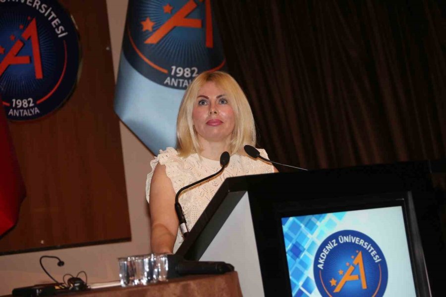 Akdeniz Üniversitesi Tıp Fakültesi’nden Yenilikçi Eğitim Modeli