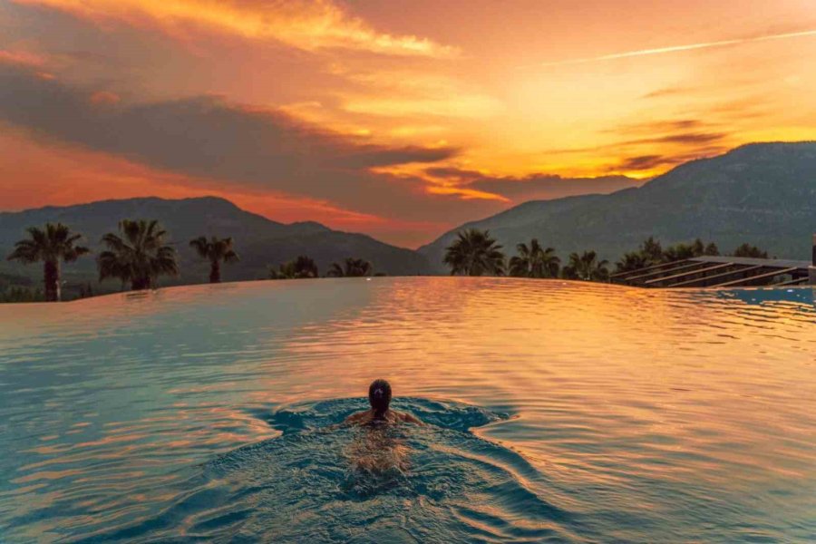 Antalya, Alman Turist Akınına Uğrayacak