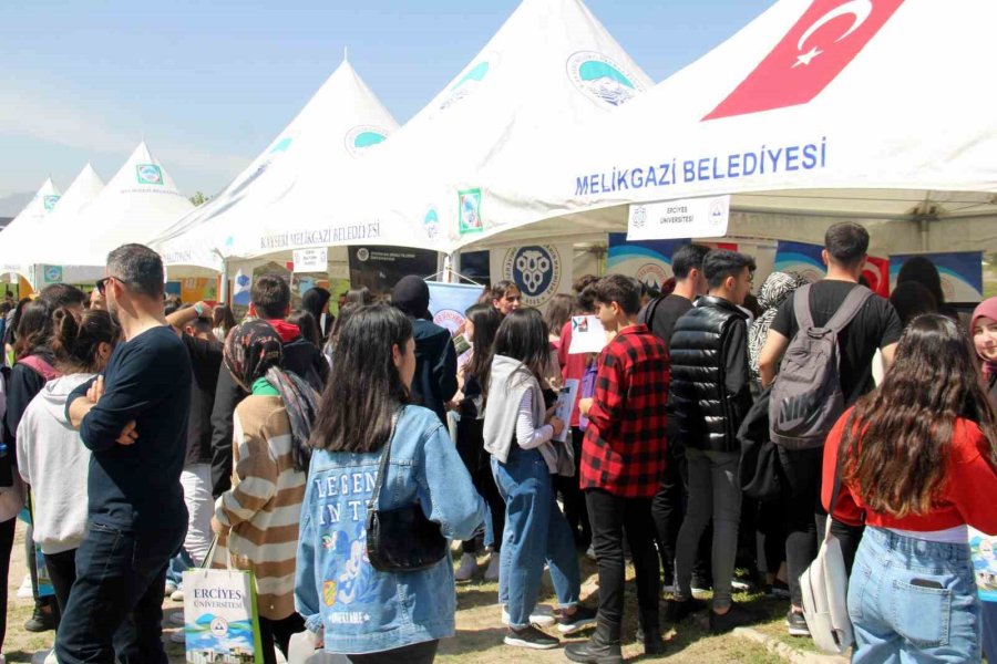 Üniversiteler Erü’de Tanıtıldı