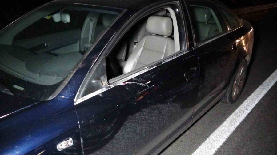 Bir Otomobilin Çarpıp Diğer Aracın Üzerinden Geçtiği Yaya Hayatını Kaybetti