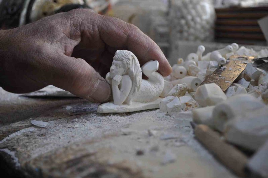 Lületaşı Sanatı İçin Okullarda Bölüm Açılması Önerisi