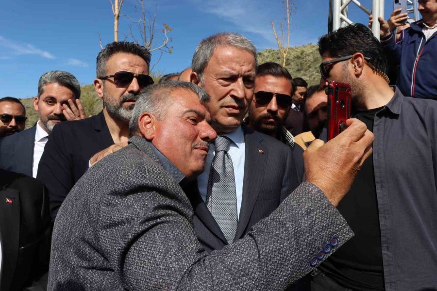 Milli Savunma Bakanı Akar: ”bizi Durdurmayacaklar, Bunlar Beyhude Gayret”