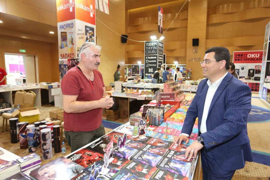 Tütüncü: “binlerce Kitap Antalyalı Okurları Bekliyor”