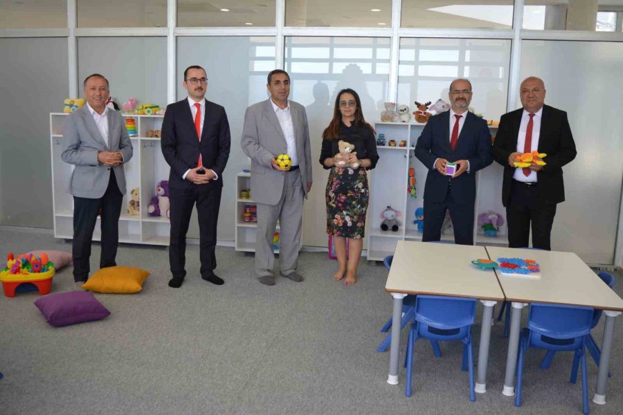 Silifke’de Çocuk Görüşme Merkezi Açıldı