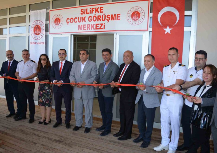 Silifke’de Çocuk Görüşme Merkezi Açıldı