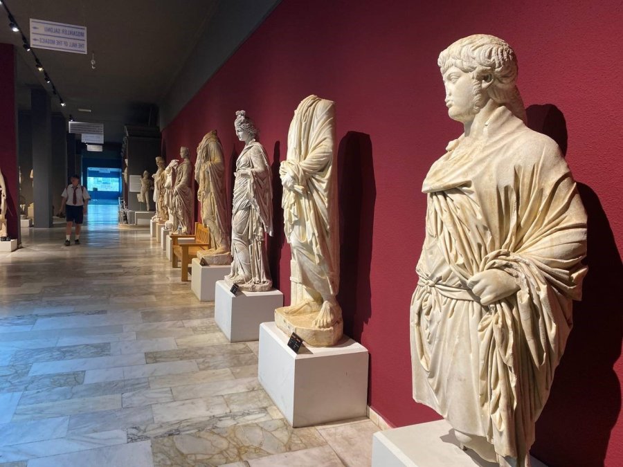 Amerika’dan Getirilen Tarihi Eserler İsrailli Çiftin Kaçak Koleksiyonundan Çıktı