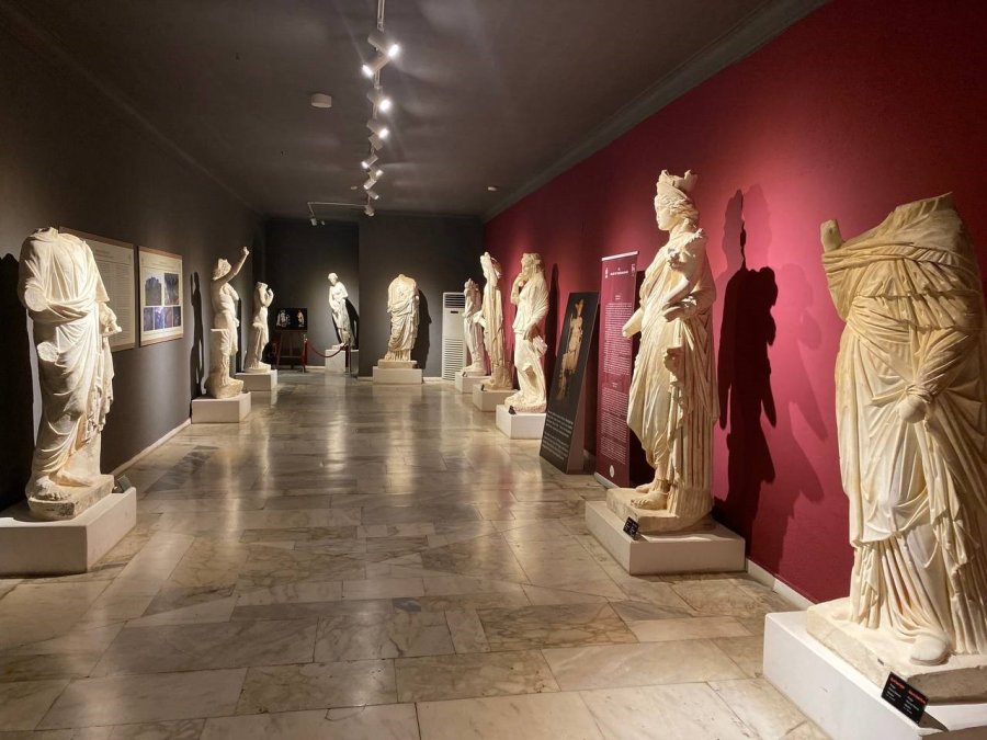 Amerika’dan Getirilen Tarihi Eserler İsrailli Çiftin Kaçak Koleksiyonundan Çıktı