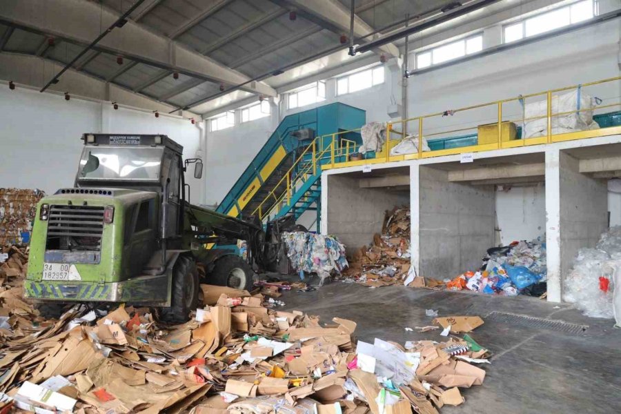 Aksaray’da Geri Dönüşüm Farkındalık Eğitimleri Devam Ediyor