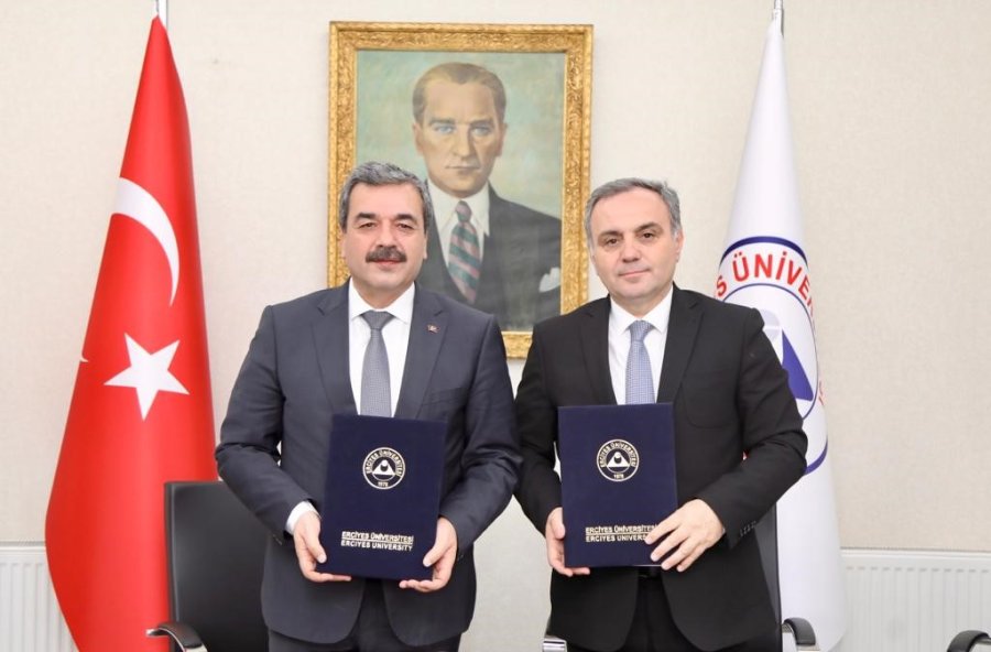 Anadolu Üniversiteler Birliği Dönem Başkanı Erü Rektörü Altun Oldu