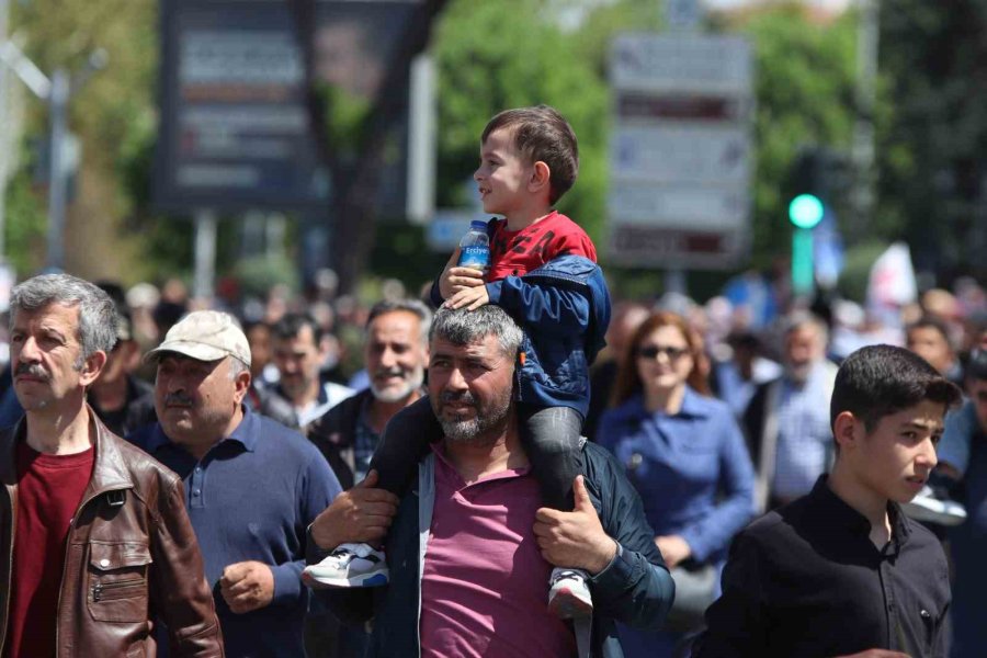 Kayserililerin "erdoğan" Sevgisi