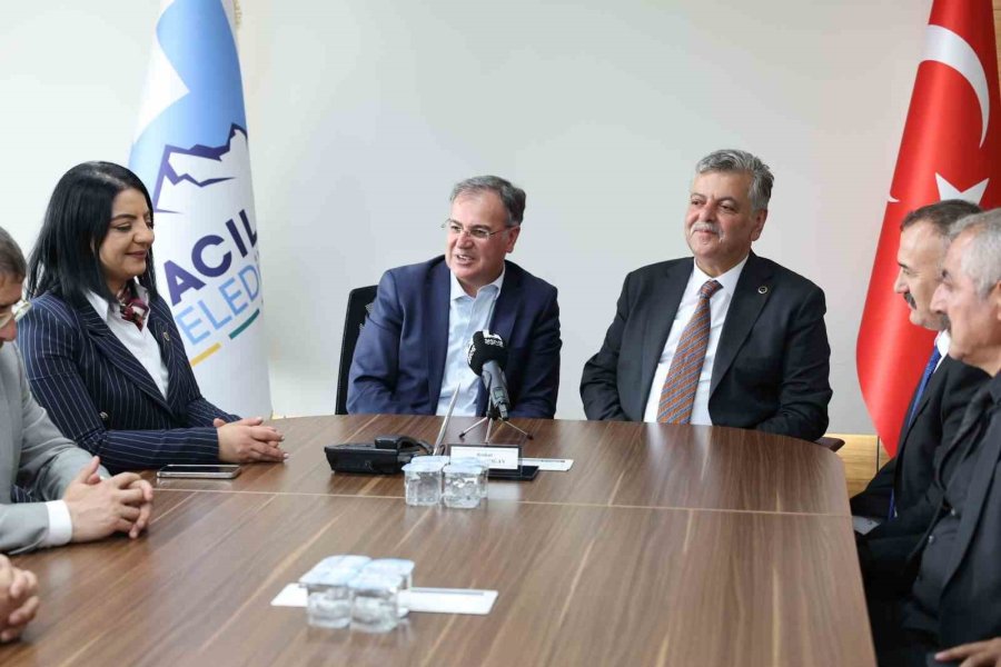 Mhp’li Adaylardan Başkan Özdoğan’a Ziyaret