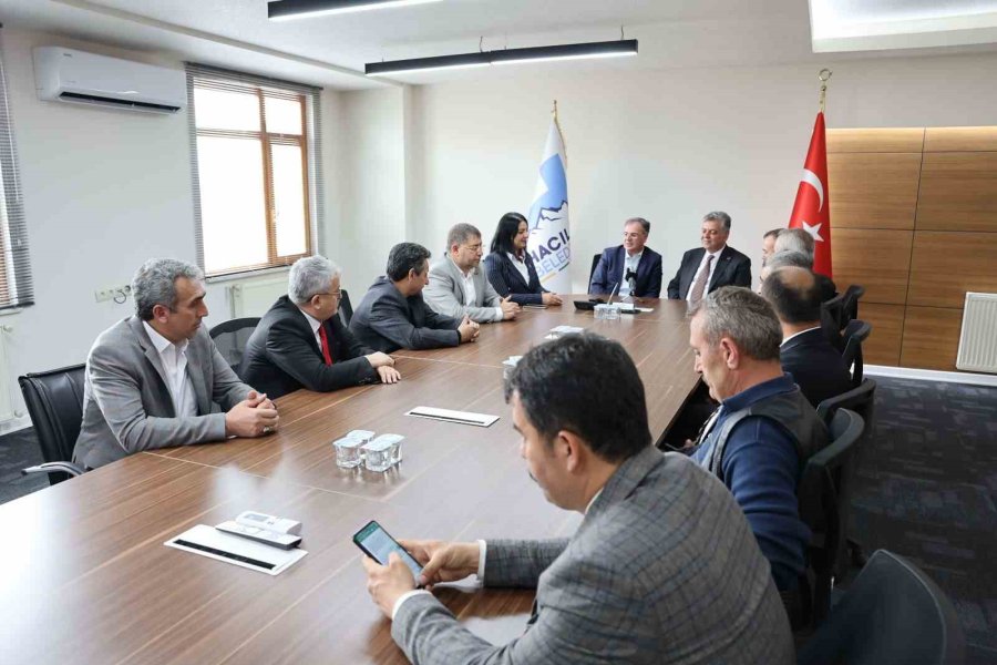 Mhp’li Adaylardan Başkan Özdoğan’a Ziyaret