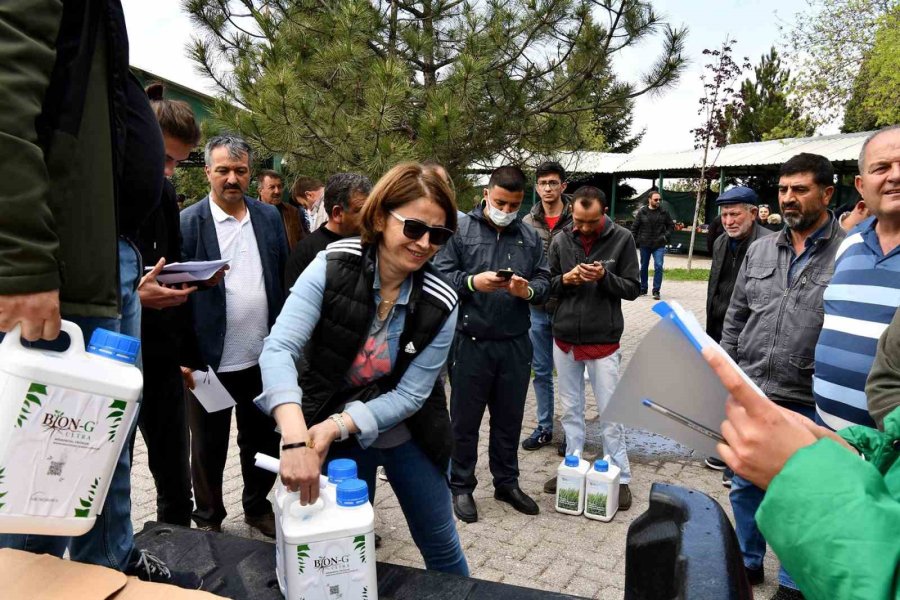 Tepebaşı’ndan Çiftçilere Sıvı Gübre Desteği