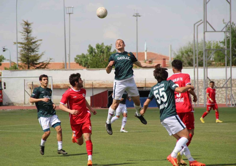 Tff 3. Lig: Karaman Fk: 3 - Ofspor: 1