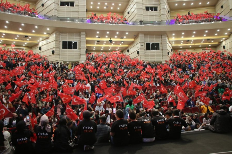 Togg Ceo’su Karakaş: “eski Telefonların Akıllı Telefonlara Geçerken Yaşadığı Dönüşüm, Şu Anda Otomotiv Sektöründe Yaşanıyor”