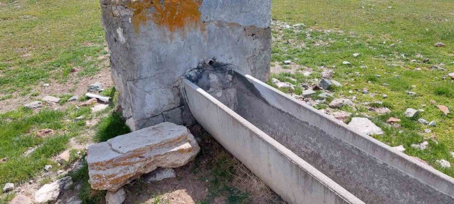 Kırka’da Hayvanlar Susuz Kalmayacak