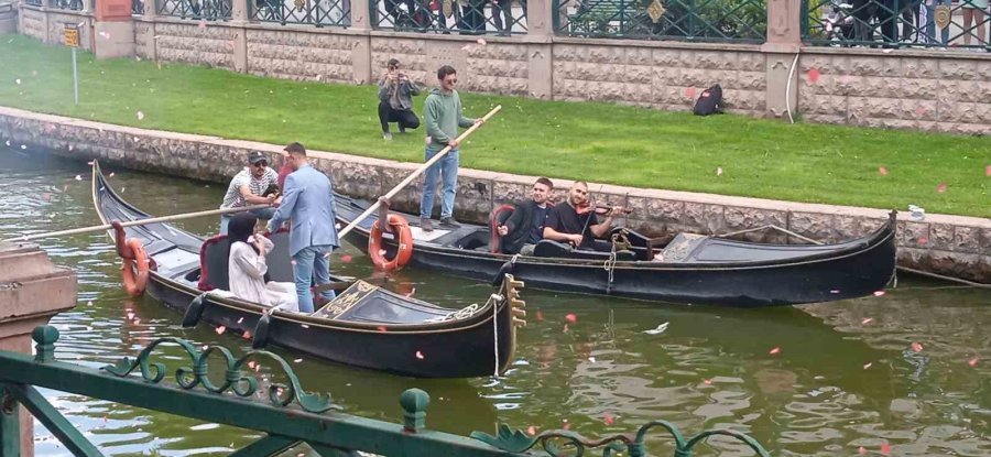 Porsuk Çayında Evlilik Teklifi