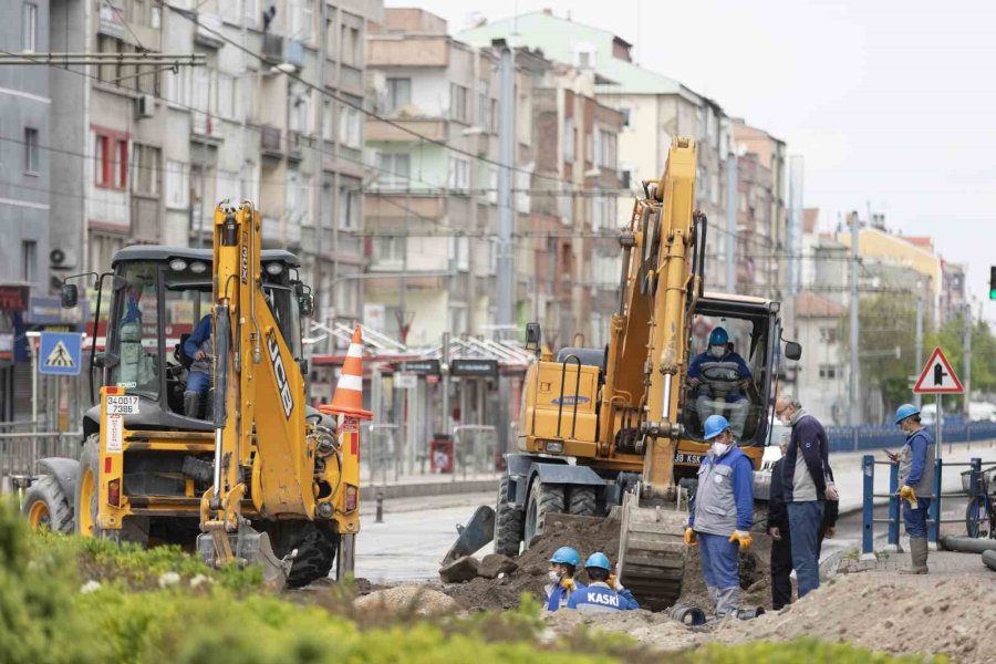 Büyükşehir’den Aylık 50 Kilometrelik Altyapı Kazı Talebi