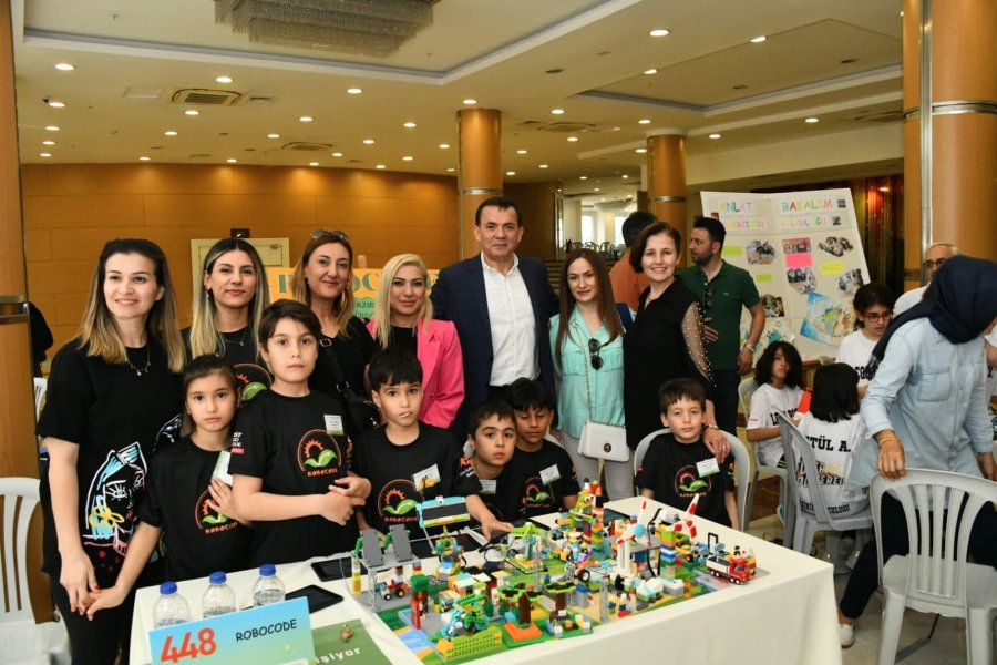 Minik Bilim Kahramanları Mersin’de Buluştu