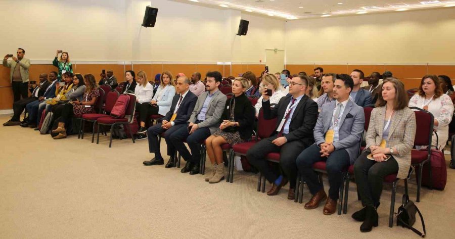 Esogü’de Uluslararası Personel Haftası Etkinlikleri Başladı