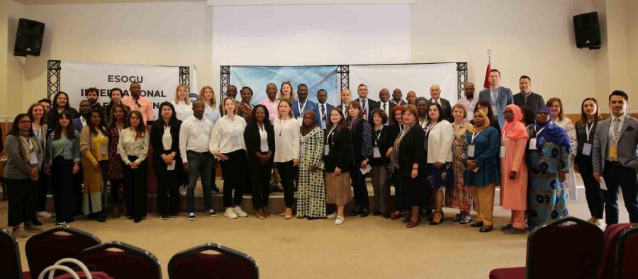 Esogü’de Uluslararası Personel Haftası Etkinlikleri Başladı