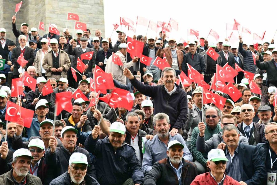 Tepebaşı, 500 Eskişehirliyi Daha Çanakkale Destanı’nın Yazıldığı Tarihi Yarımadaya Taşıdı