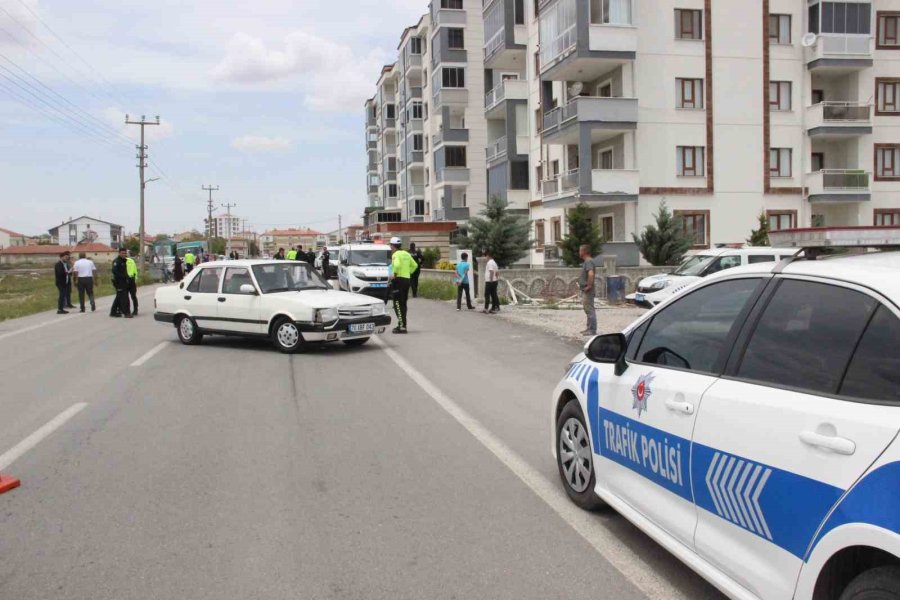 Karaman’da Otomobilin Çarptığı 7 Yaşındaki Çocuk Yaralandı