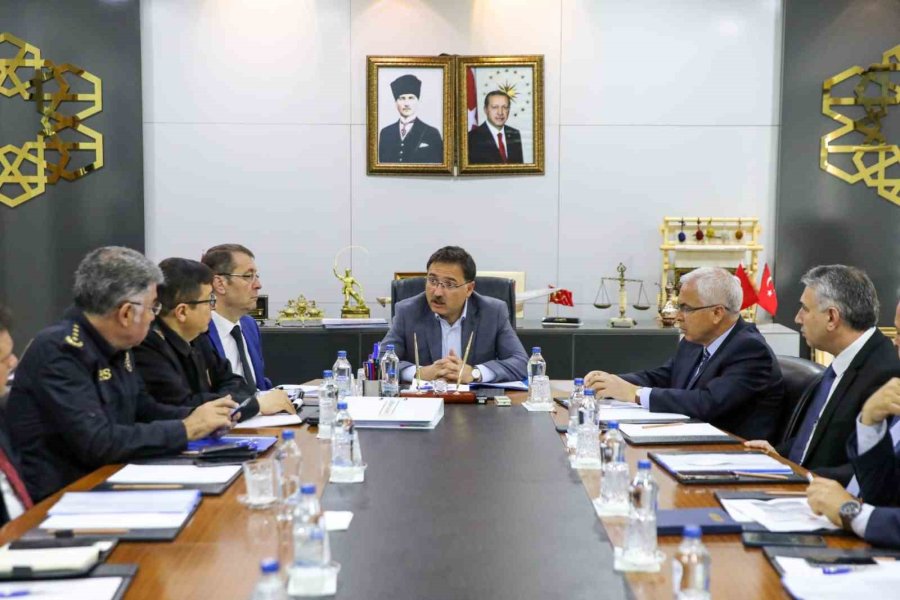 Vali Çiçek: “seçim Sürecinin İlimizde Huzur Ve Güven İçerisinde Geçmesi İçin Gerekli Tedbirler Alınmıştır”