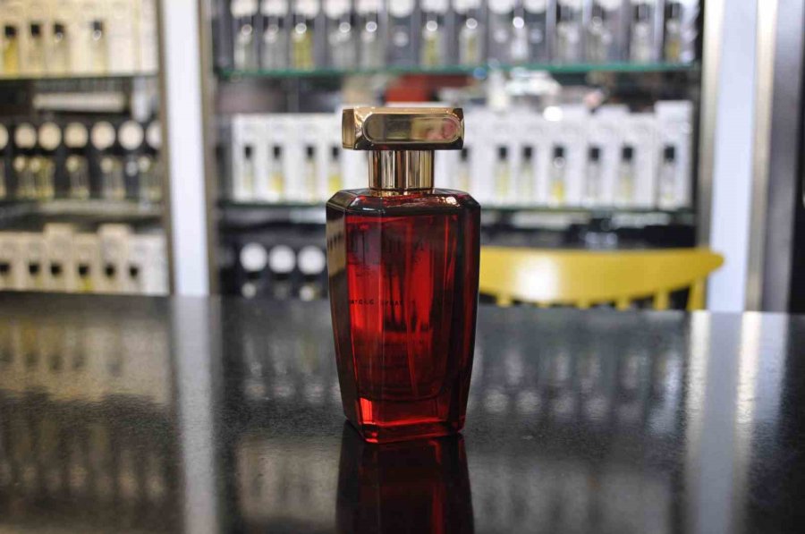 Parfümcü Esnafı Bu Anneler Günü’nde Satışlardan Umutsuz