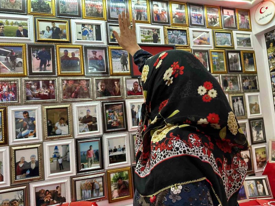 Belçika’dan Şehit Annesine Gelen ’yalan’ Telefonu