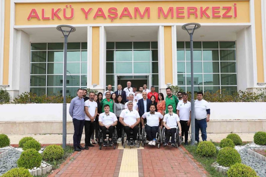 Alkü’de Engelsiz Spor Konuşuldu