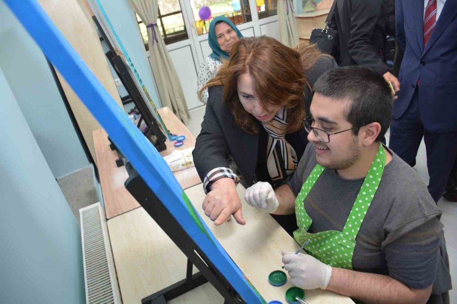 “özel Yürekler Kurs Merkezi” Açıldı