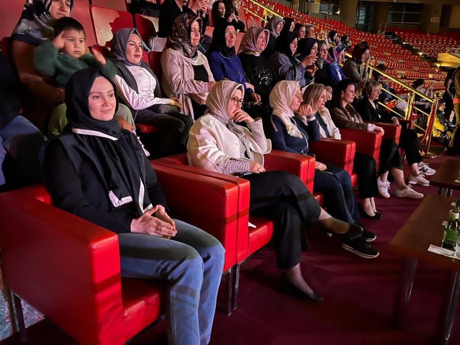 Kayseri Büyükşehir Belediyesi Spor A.ş. Bin Kişilik Kadro İle Ritmini Yakaladı