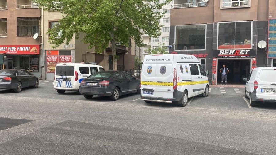 Ziyarete Geldiği Oğlunun Evinde Ölü Bulundu