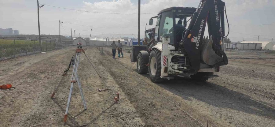 Melikgazi Depremzedelerin Yanında Olmaya Devam Ediyor