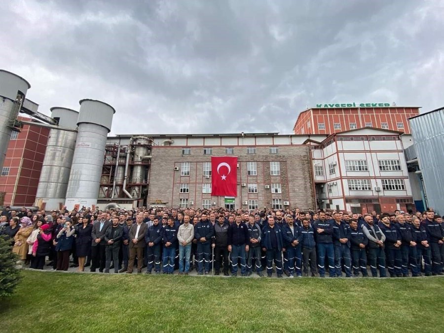 Akar: “bu Millet, Teröristlerle Arasına Mesafe Koyamayanlarla Arasına Mesafe Koyacaktır”